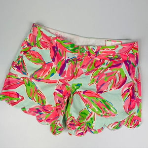 Lilly Pulitzer In The Vias Buttercup Scalloped Shorts 5" inseam Size 8
